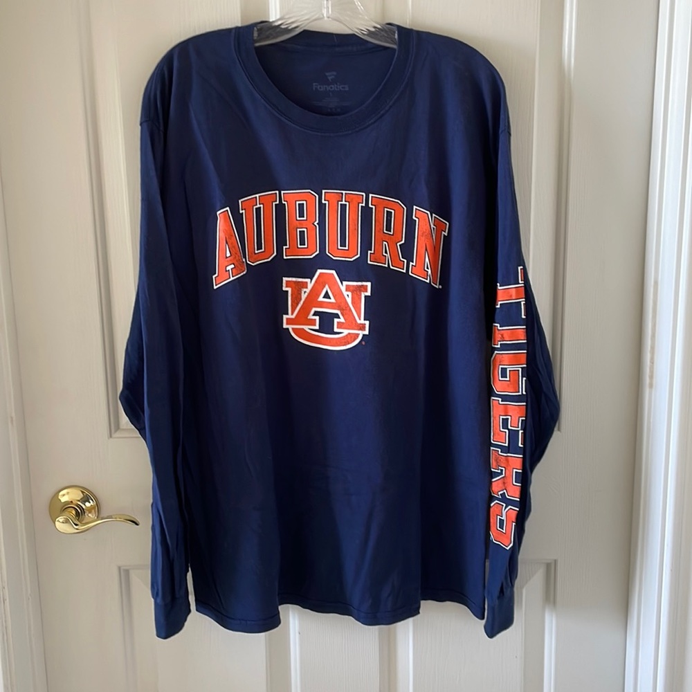Auburn long sleeve tshirt.